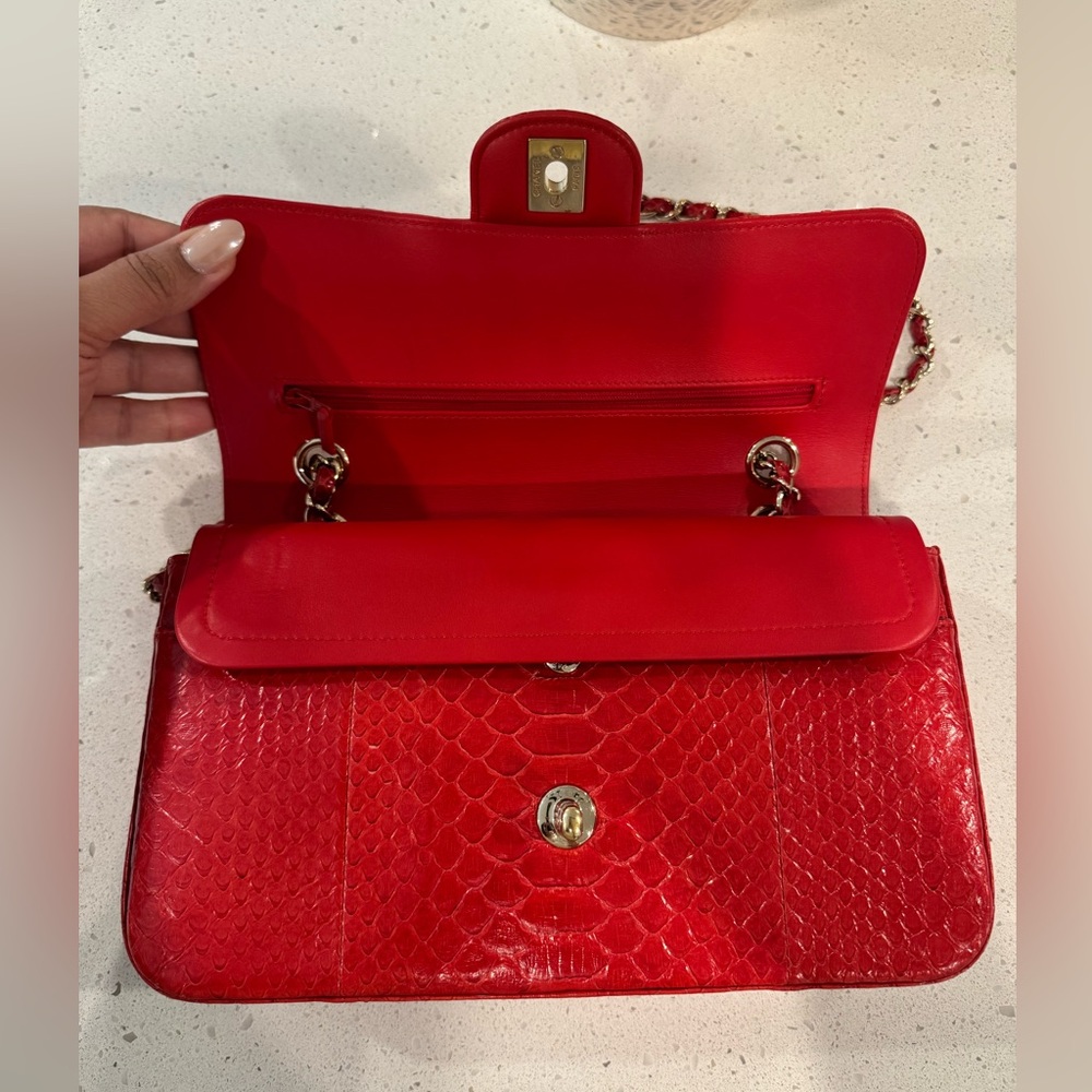 Chanel Medium classic Double Flap Python - Picture 5 of 11